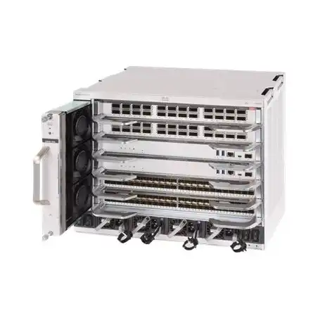 Cisco Catalyst 9606R - Commutateur - flux d'air côte à côte - Montable sur rack - pour P - N: C9600X-LC... (C9606R)_1